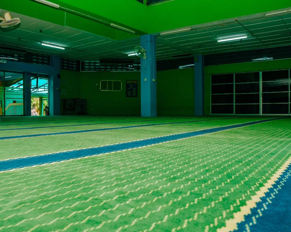 RUANG SOLAT